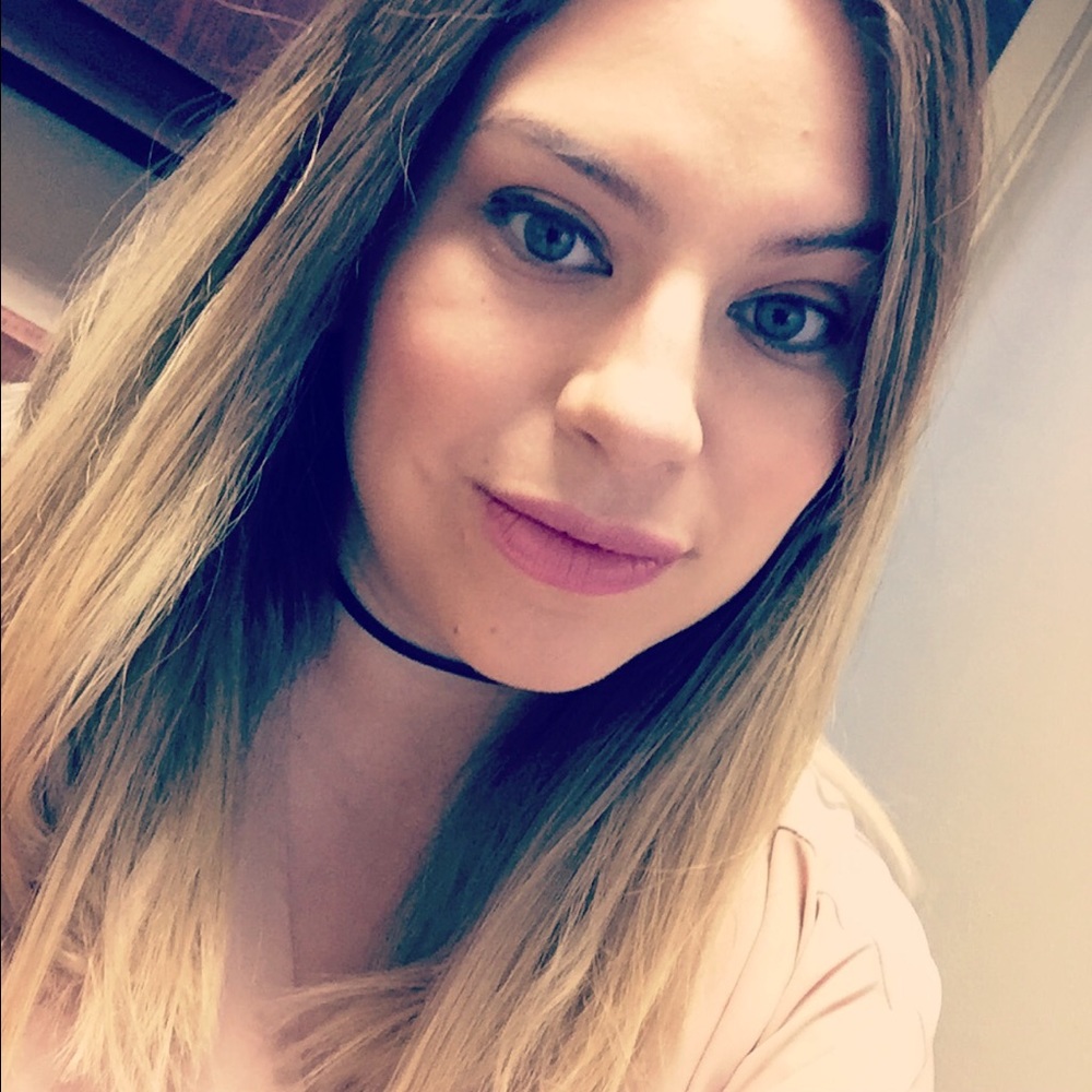 Meet your Posher, Vanessa