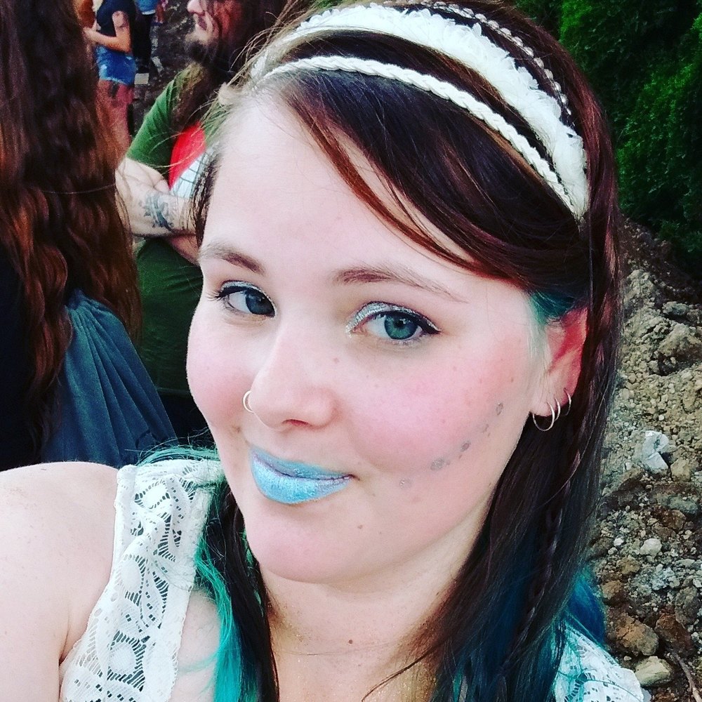 Meet your Posher, Rebecca