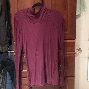 Lululemon light weight hoodie. Maroon