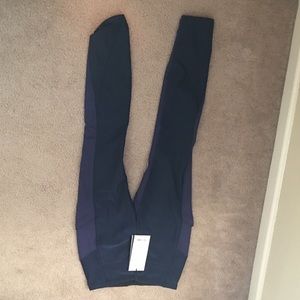 Brand New Never Worn Lululemon leggings