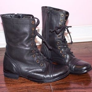 Steve Madden Troopa combat boot
