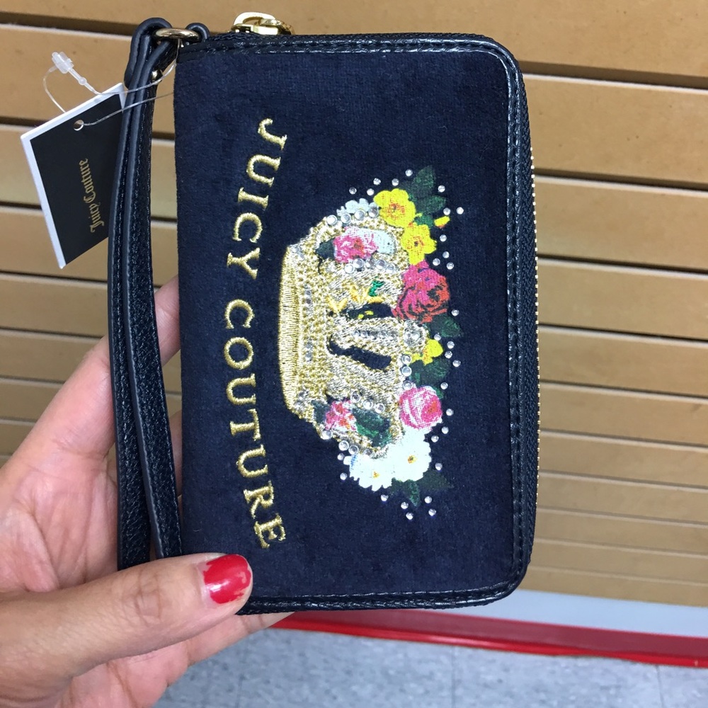 Juicy Couture gorgeous velvet wallet