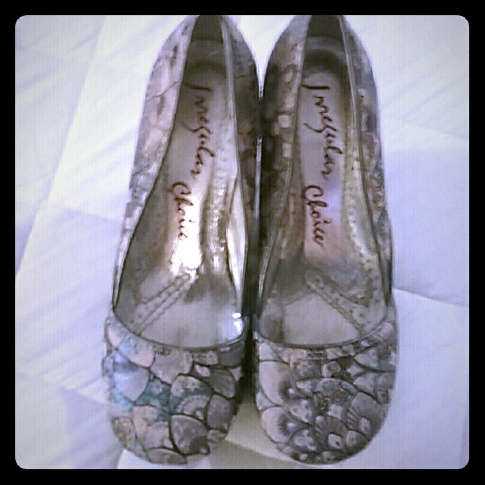 Multi-color Print Shoe