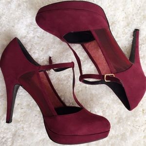 *FLASH SALE* Suede T-strap Platform Heels