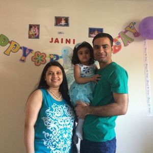 Meet your Posher, Hiral