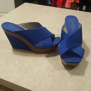 Jessica Simpson size 8 wedge