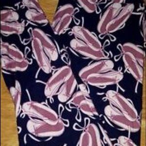 SOLD Lularoe OS Ballet Slipper Leggings