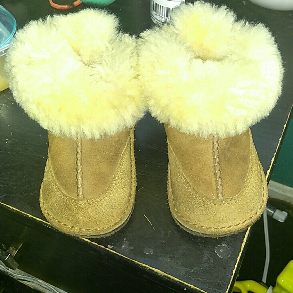 Baby Uggs