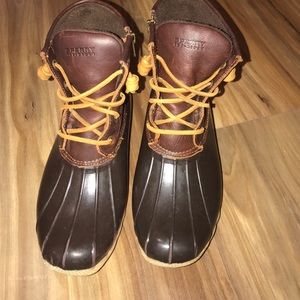 Sorry Top-Sider duck books