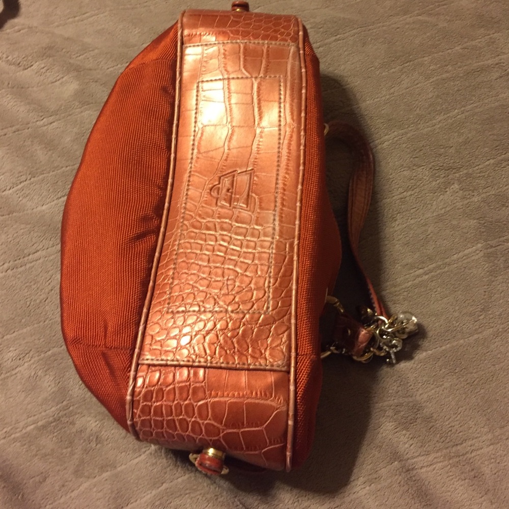 Purse - Picture 4 of 4
