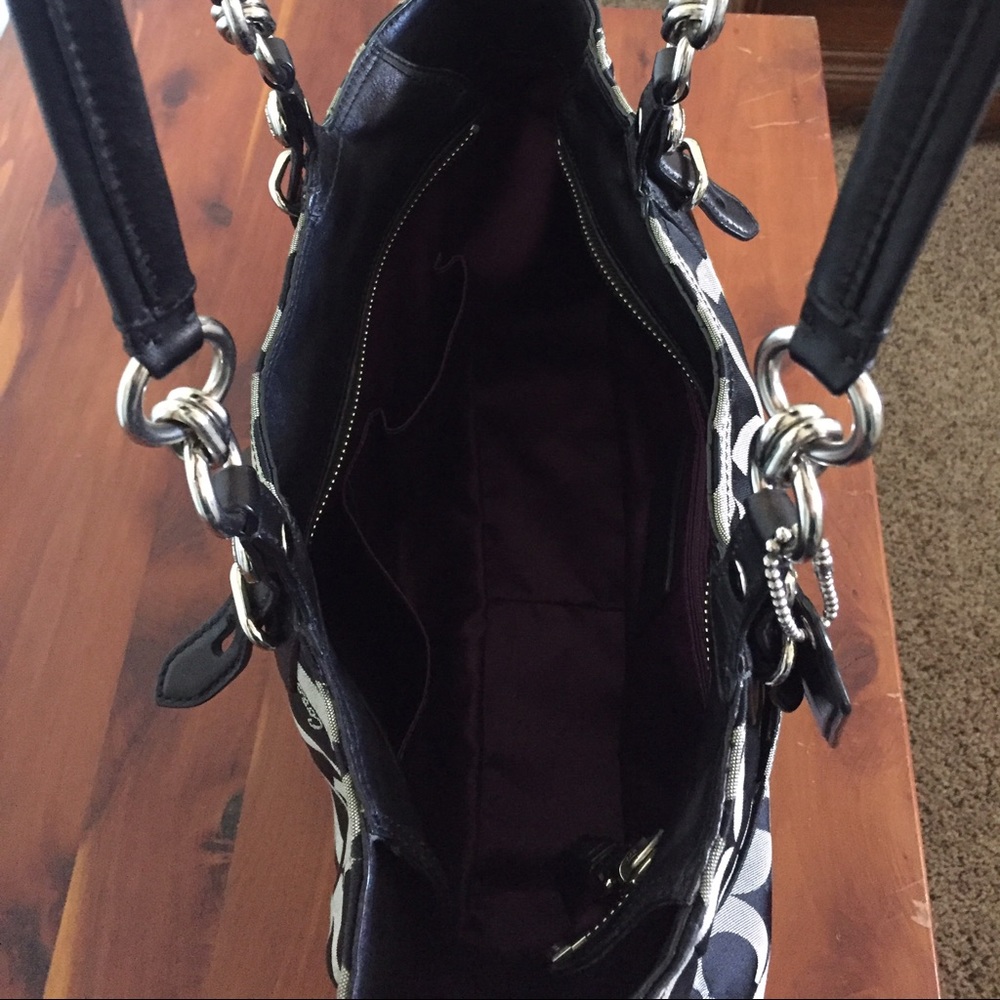 Coach Bag - Picture 2 of 2