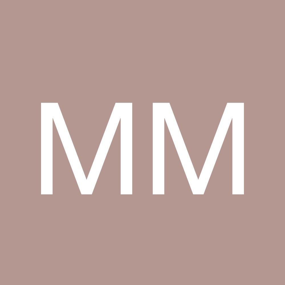 Meet your Posher, Munirih