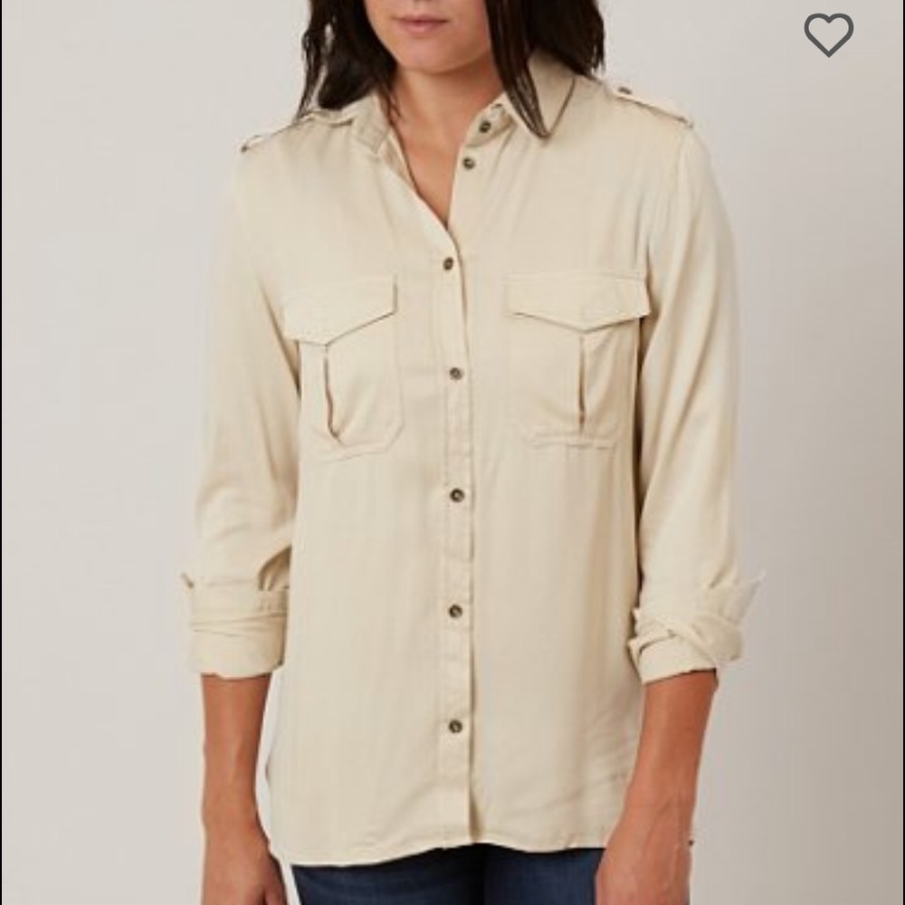 Buckle cream button up