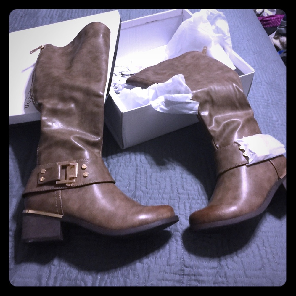 Alexis Harrison boots