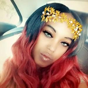 Meet your Posher, Candy