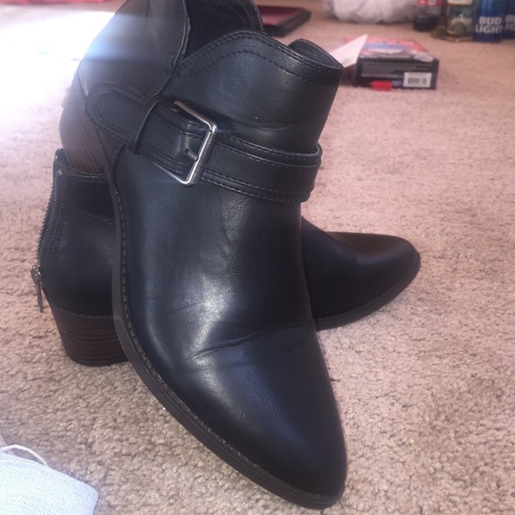 basic black booties - Picture 2 of 4