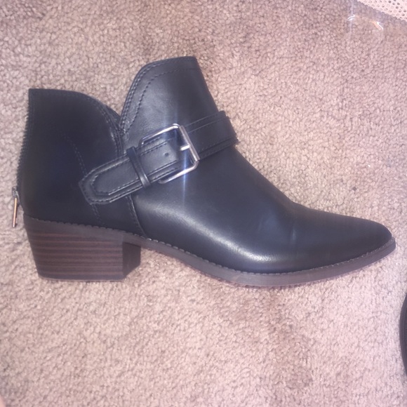 basic black booties - Picture 4 of 4