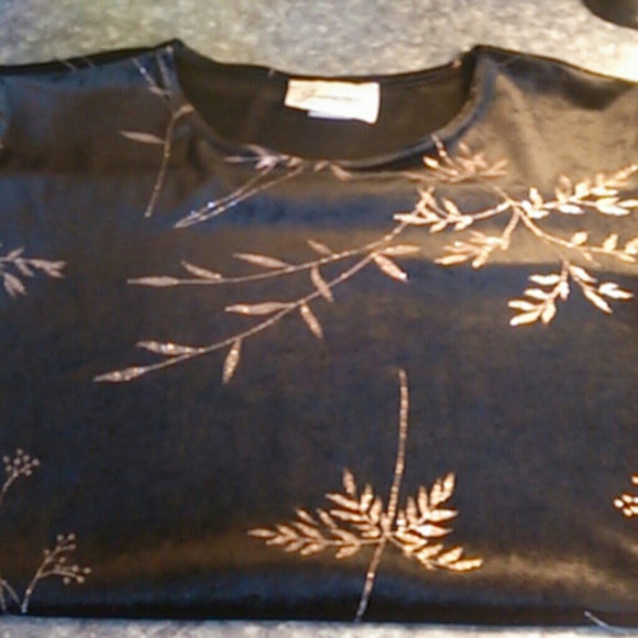 Retro Top - Picture 4 of 4