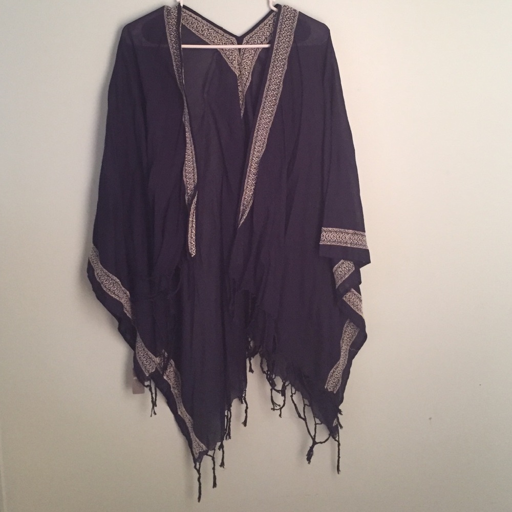 AERIE KIMONO WRAP! NWT!!