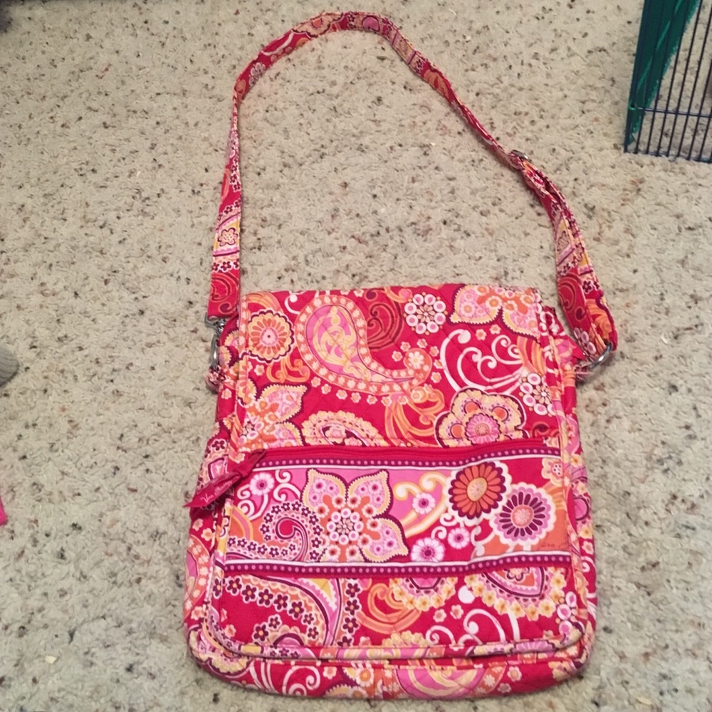 Vera Bradley messenger bag