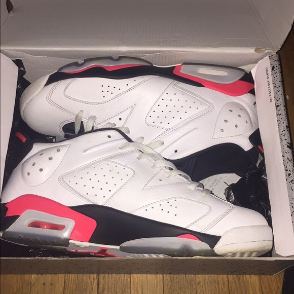 Low top jordan 6s - Picture 2 of 3