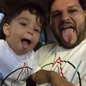 Meet your Posher, Anibal