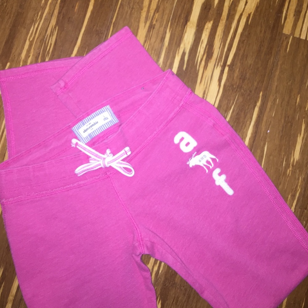 LARGER ABERCROMBIE KIDS SWEATS