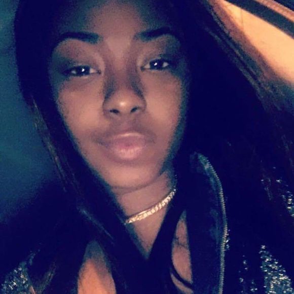 Meet your Posher, Jas - Picture 1 of 1