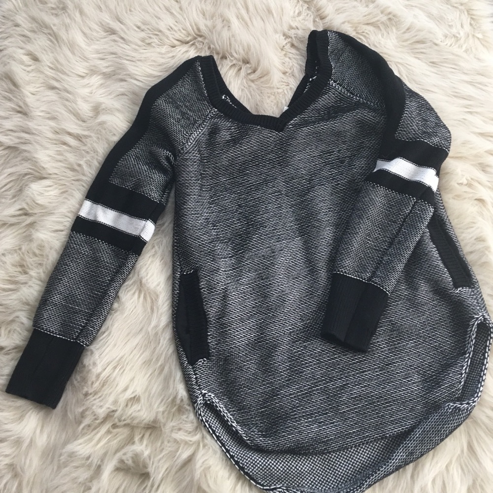 Sweater with pockets & thumb holes