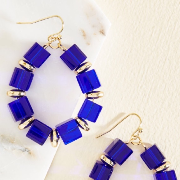 Bold Blue Cube Earrings - Picture 4 of 6