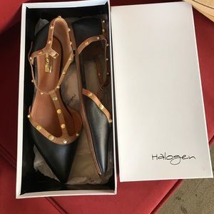Halogen Olsen Pointy Toe Studded T Strap Flat