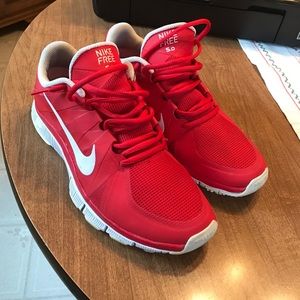 Nike Free 5.0 (size 8.5)