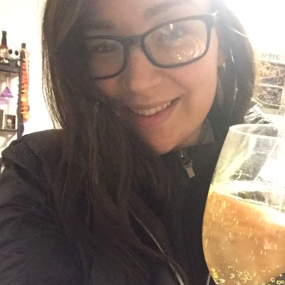 💛 Meet the seller! 💛