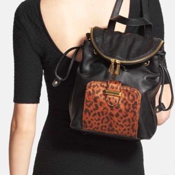 Snob Essentials Faux Leather Mini Backpack - Picture 4 of 5