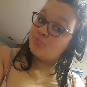 Meet your Posher, Courtnie