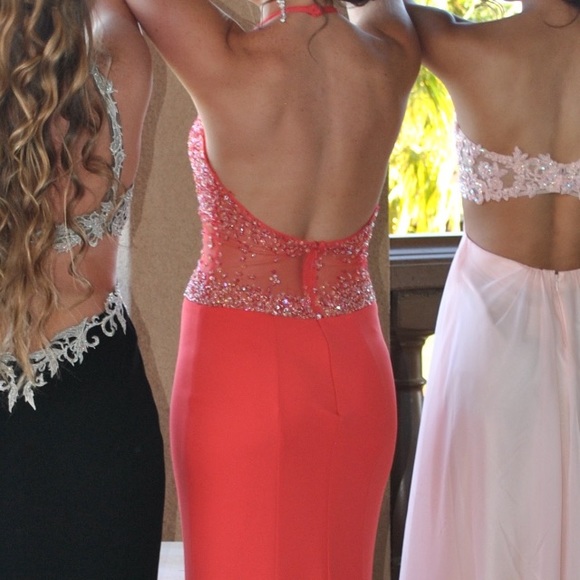Red prom dress size 2 / 4 beaded mesh halter top - Picture 2 of 4