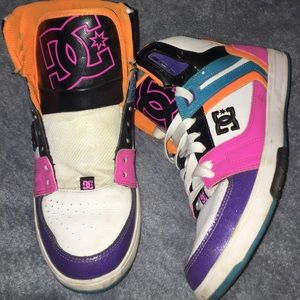 DC women's 9.5 colorful