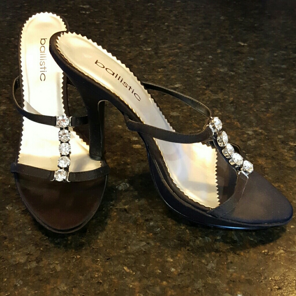Dress shoes