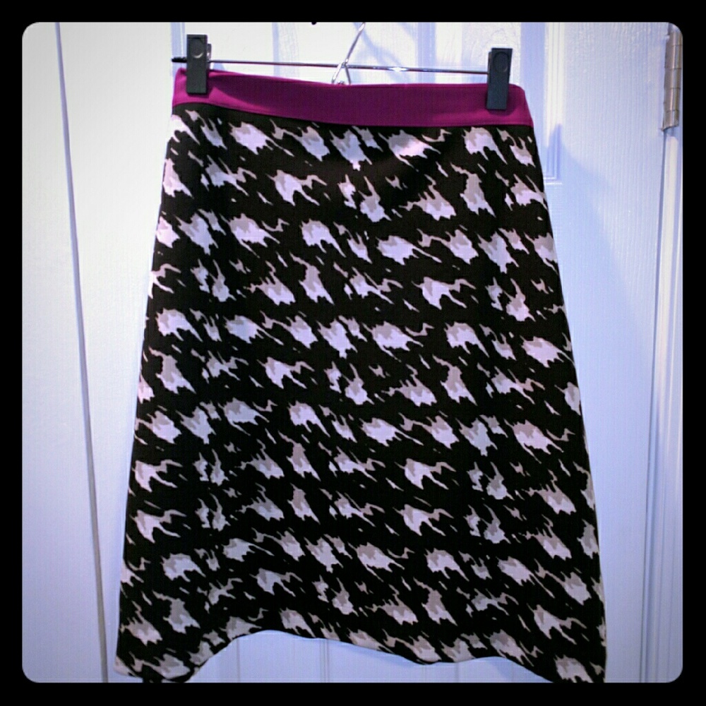 Plus multicolored pencil skirt