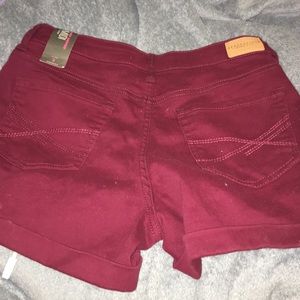 Aeropostale size 4 midi high waisted maroon shorts