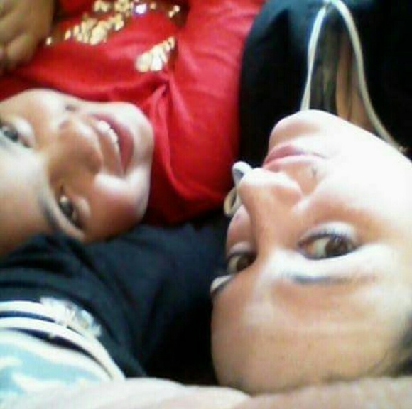 Meet your Posher, Crystal - Picture 2 of 5