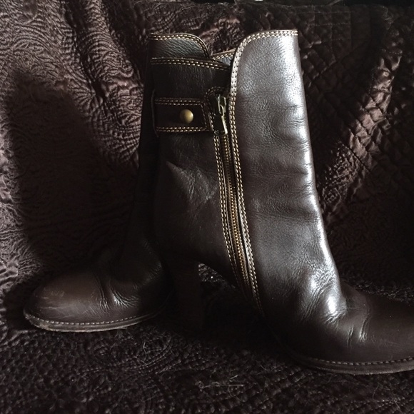 Designer Coach boots - Picture 3 of 4