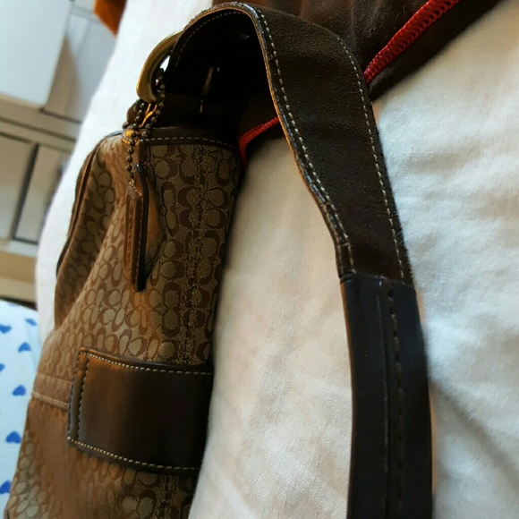 Coach Bag - Picture 4 of 4