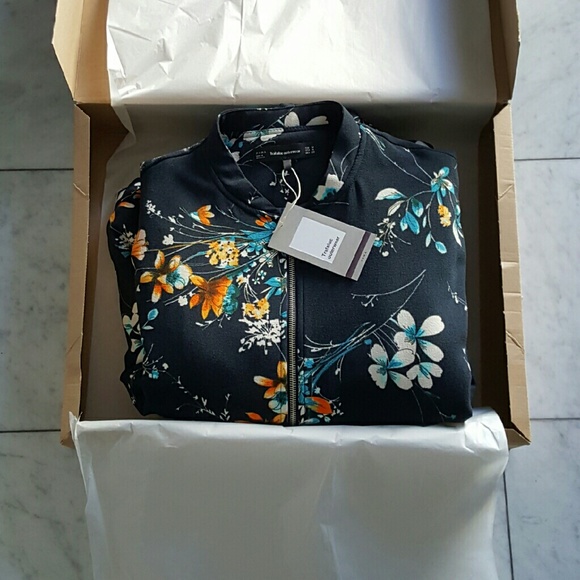 Zara Quilted Floral Bomber Jacket - Picture 4 of 5