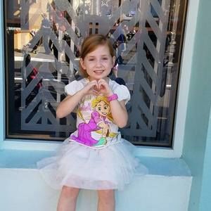 Meet your Posher, Jenn