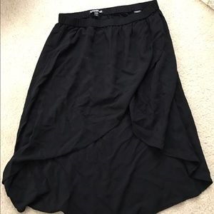 ⚡️SALE⚡️Black Swing Skirt