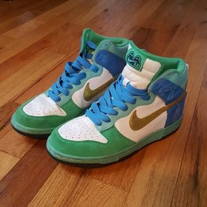 Nike Women's 6.0 Dunk High Sneakers