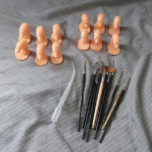 Nail finger practice & brushes