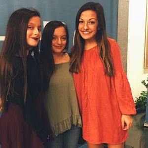 Meet your Posher, Ally