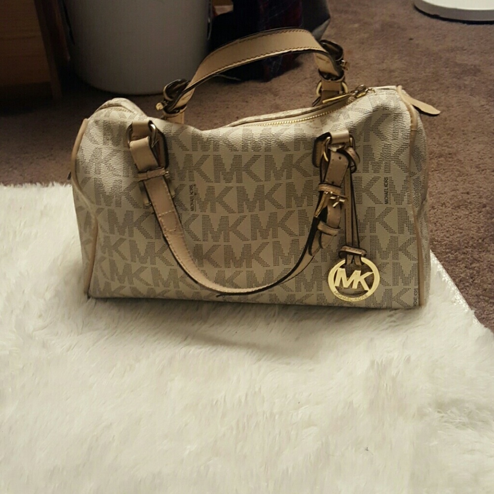 Micheal Kors tot